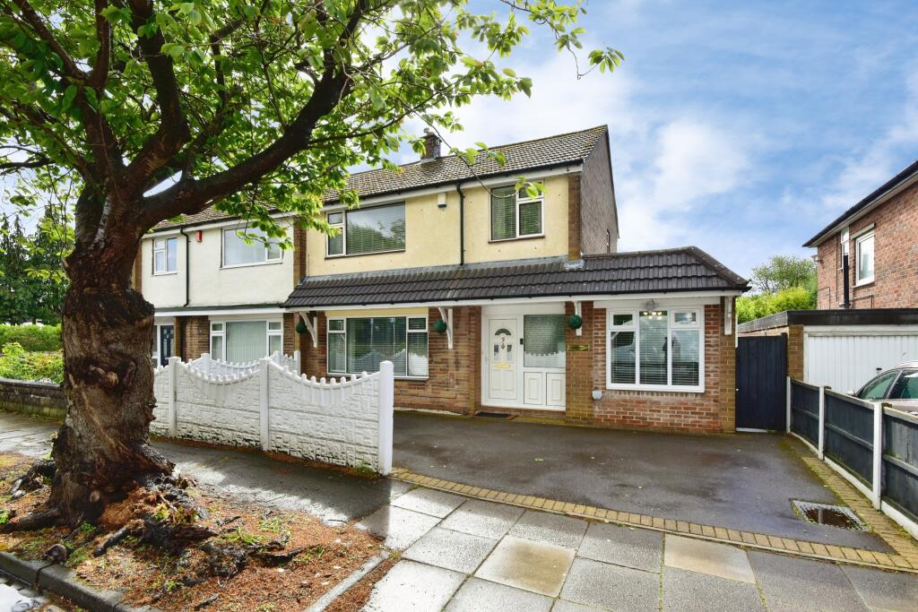 House in Stoke-on-Trent - View 5