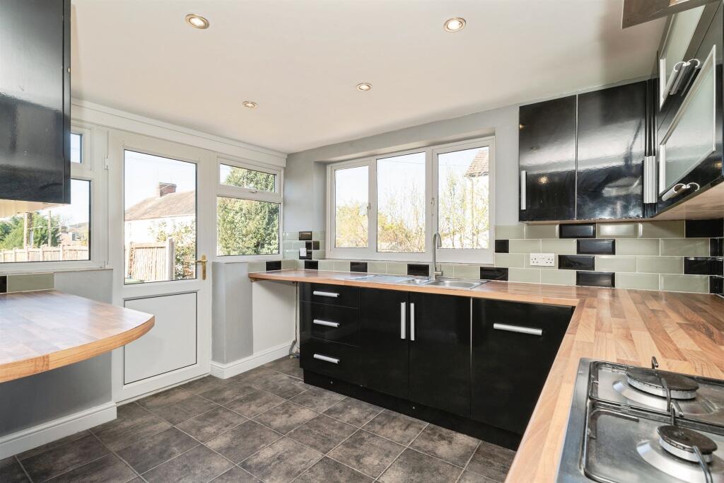 Queens Road, FAKENHAM - View 2