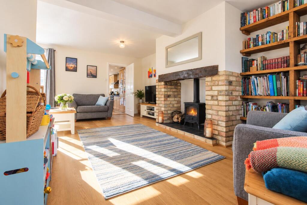 House in East Hertfordshire, Meridian Park, Buntingford - View 2