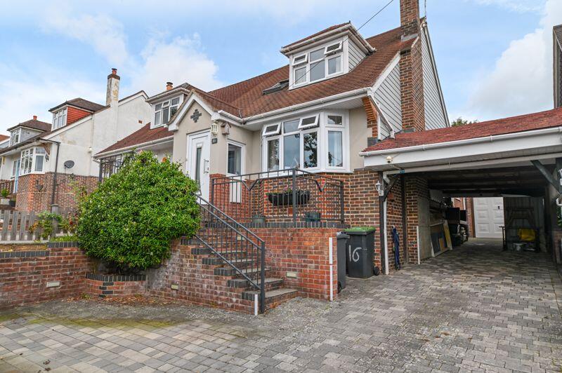 3-bed semi-detached on Woodcroft Lane, Lovedean, £400,000