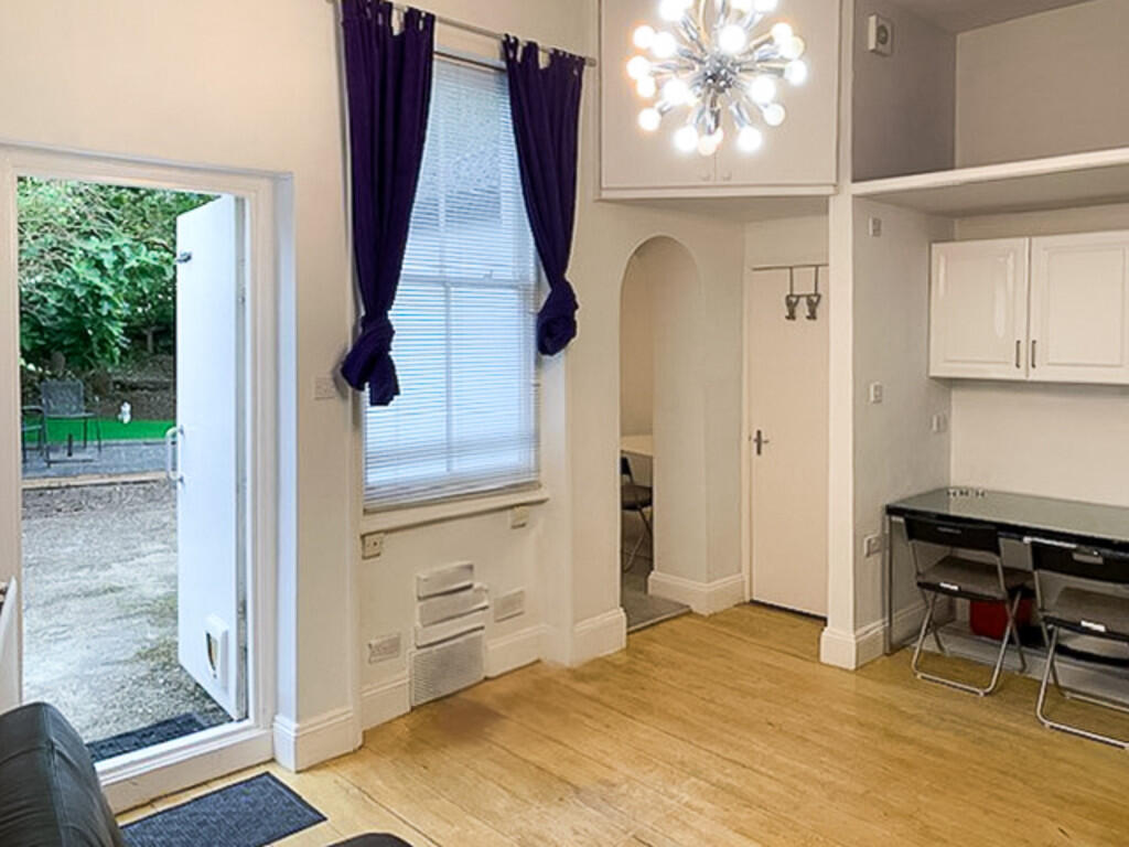 1 bedroom apartment for rent