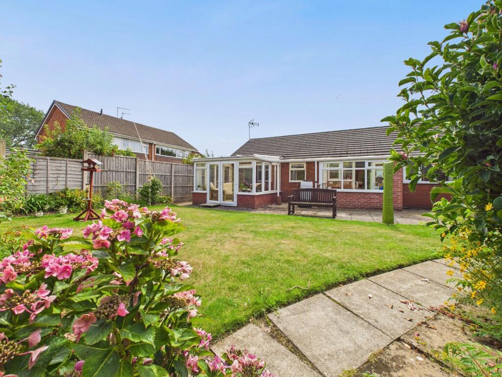 House in Newport - View 2