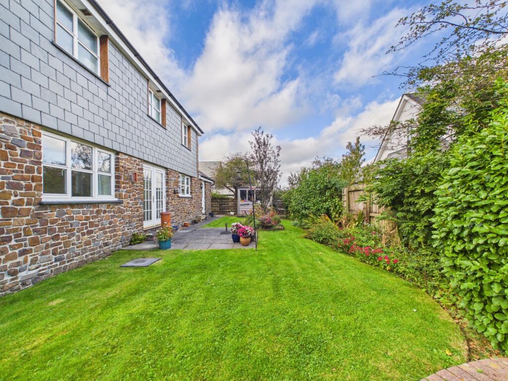 House in Exeter - View 2