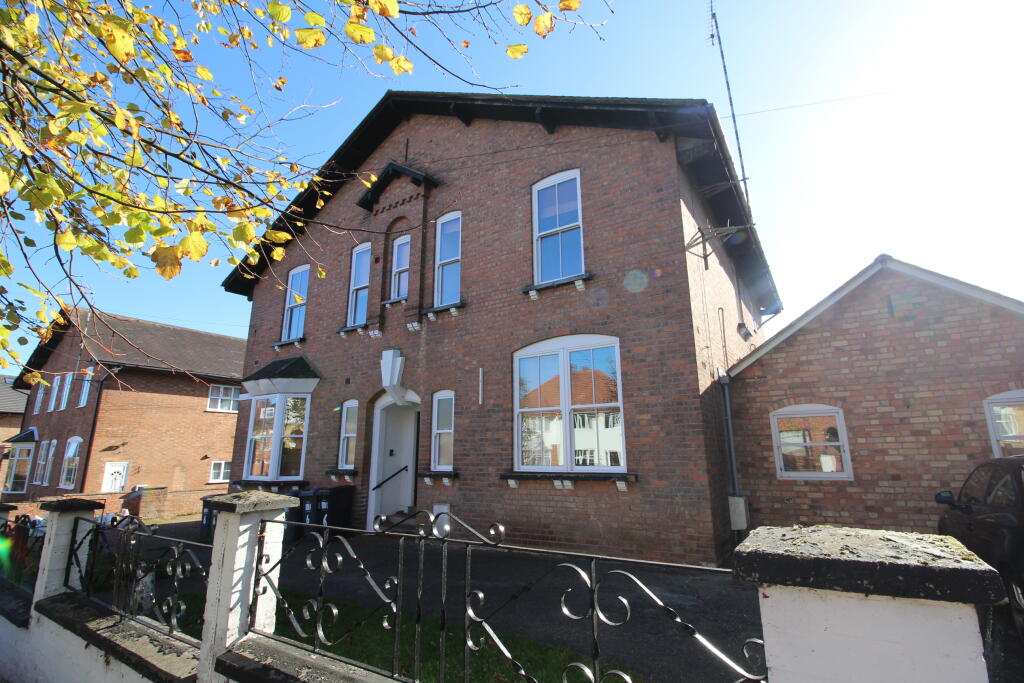 Main image of property: 6 Claremont Road, Leamington Spa