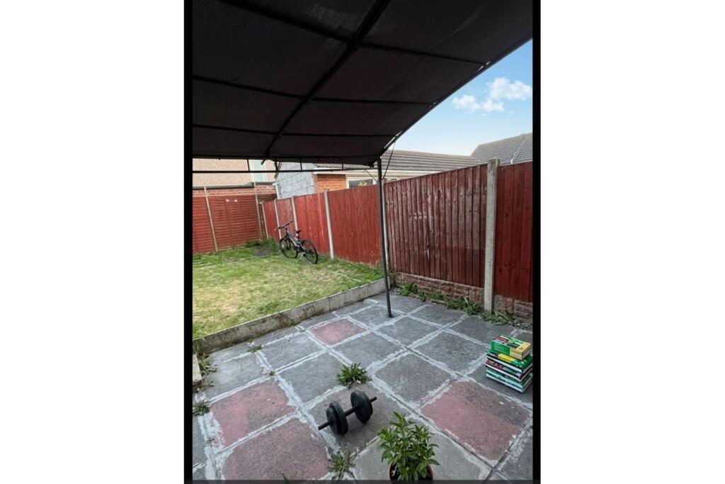 Property photo 11