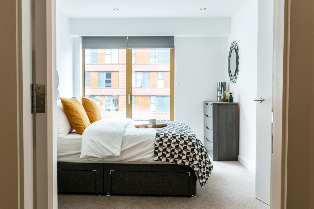 Apartment in Manchester - View 4