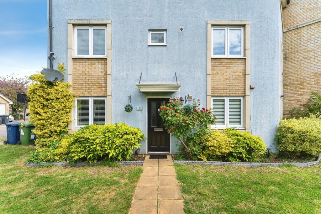 Main image of property: Chambers Drive, Cambridge, Cambridgeshire, CB4