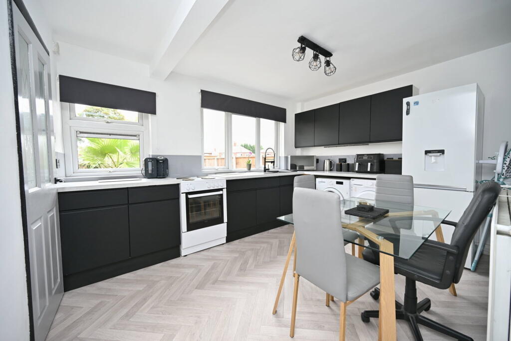 House in Sheffield - View 4
