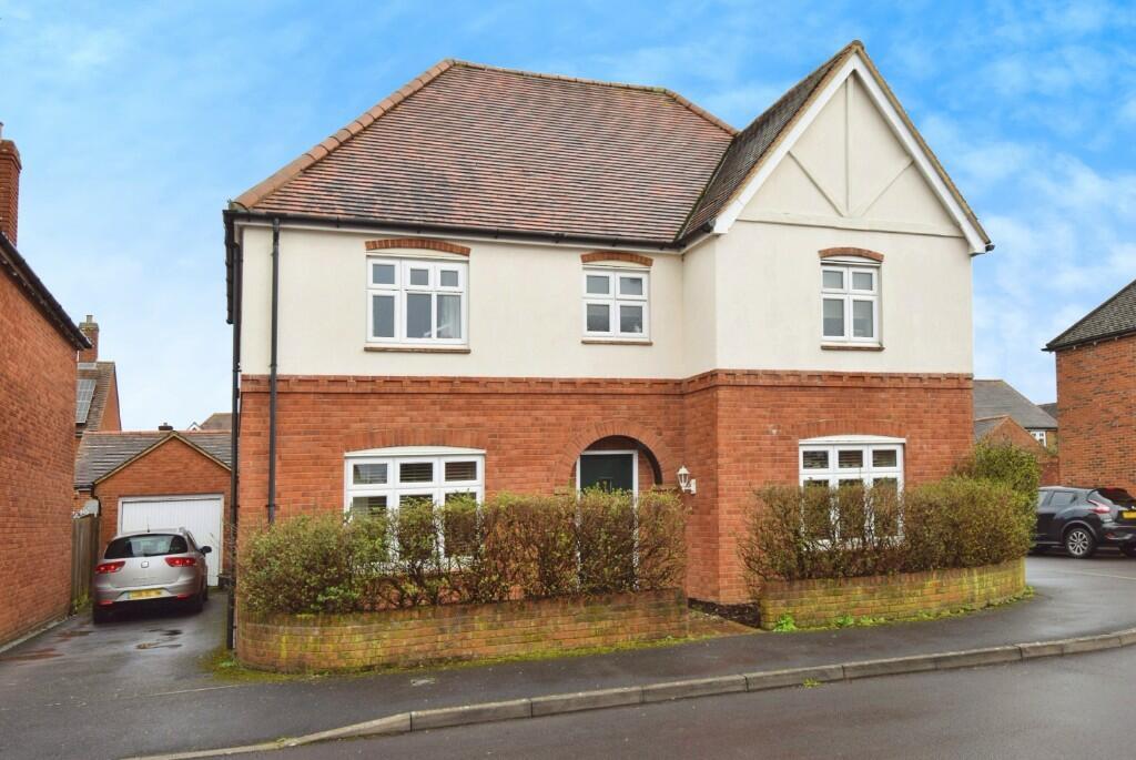 House in Salisbury - View 2