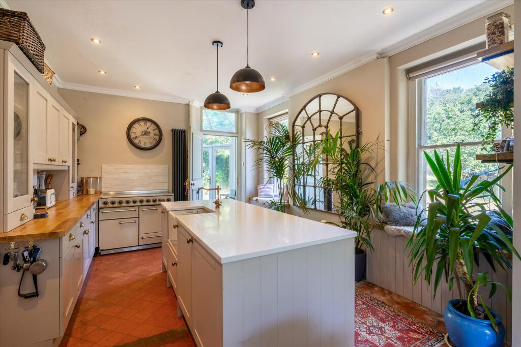 House in Walton in Gordano, North Somerset - View 4