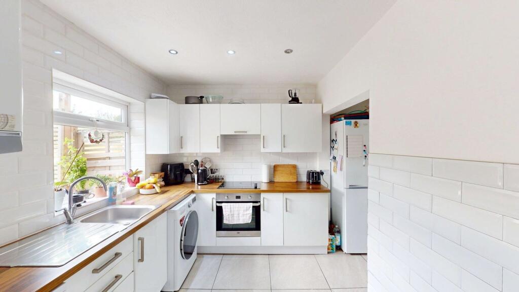 House in Bolton, Westhoughton - View 5
