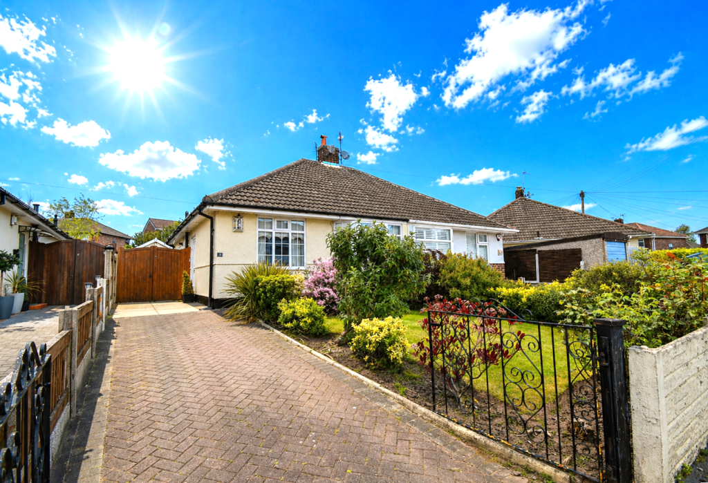 Main image of property: Fieldway, Widnes WA8 3JD