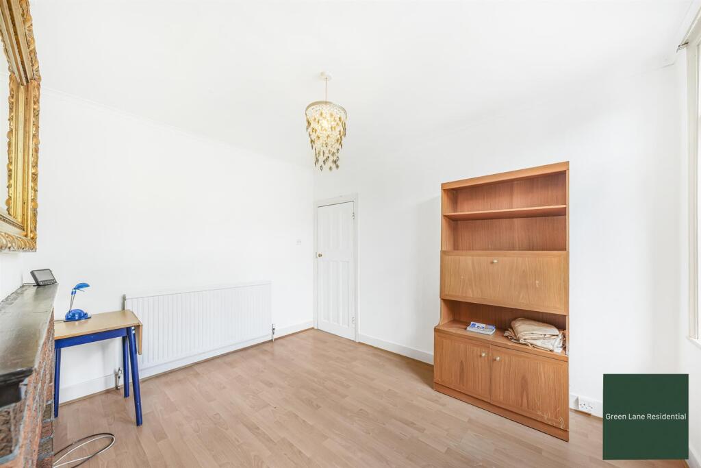 House in Ilford - More