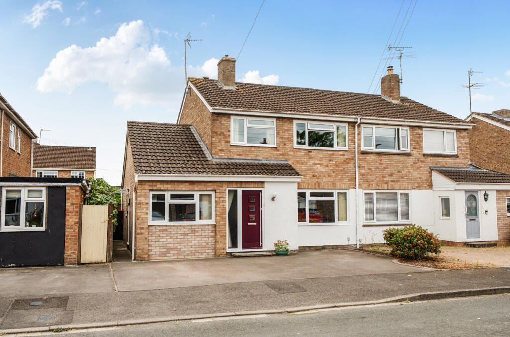 Main image of property: Elmvil Road, Tewkesbury, Gloucestershire