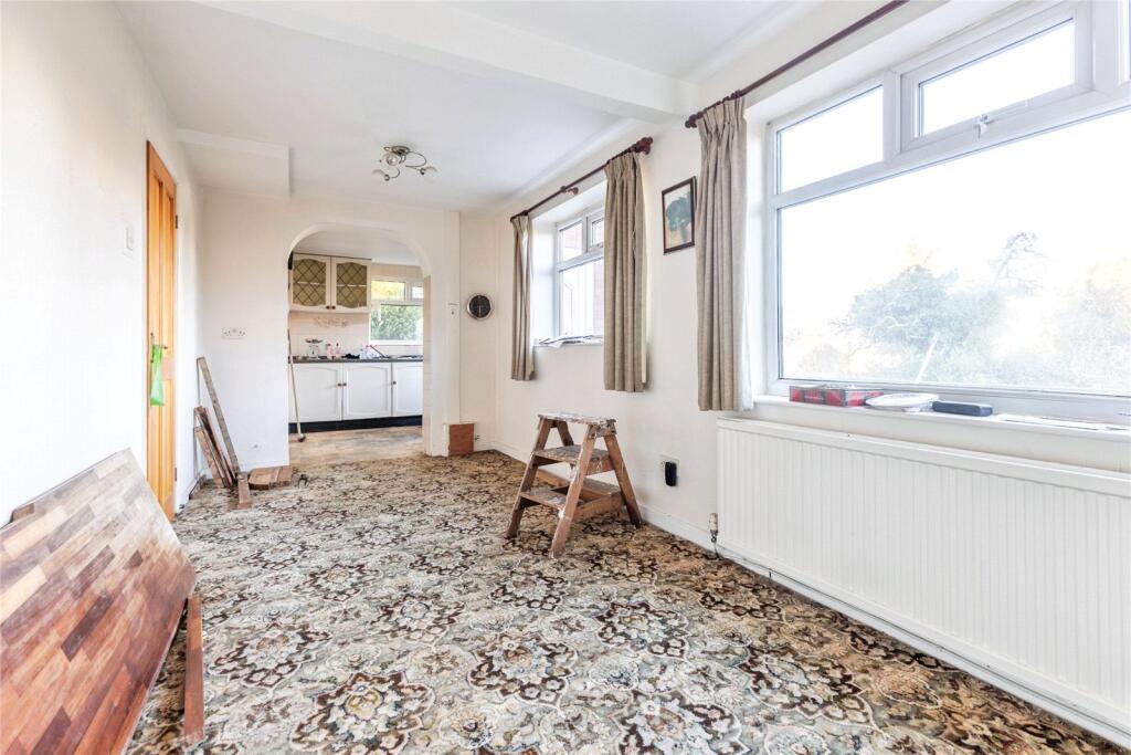 Heaton Drive, Bury, Greater Manchester, BL9 photo 4