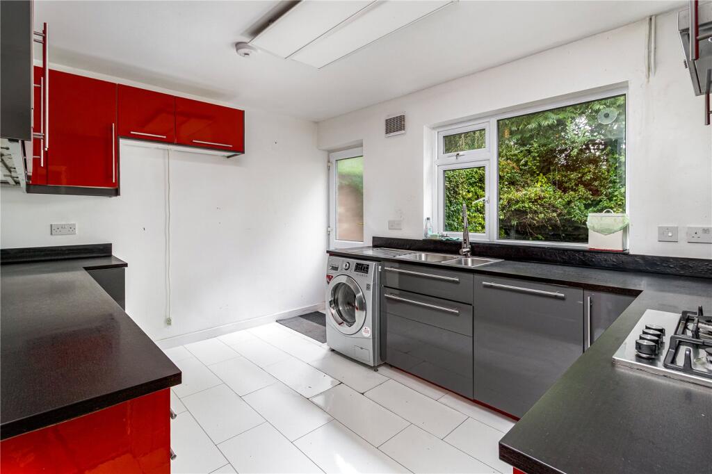 Brynderwen Close, Cyncoed, Cardiff, CF23 - View 3