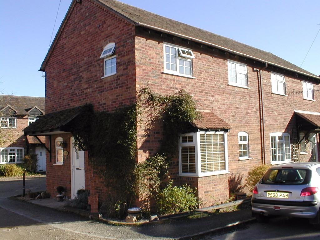 Main image of property: Chapel Street, Wellesbourne, CV35