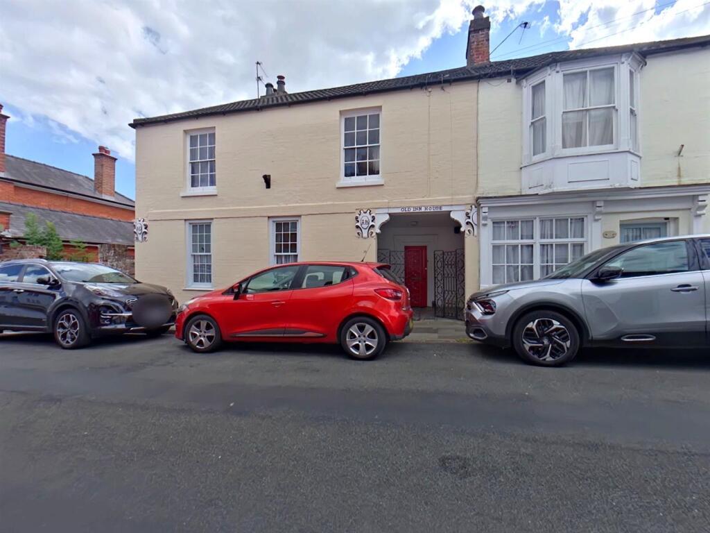 Main image of property: West Street, Titchfield, Fareham