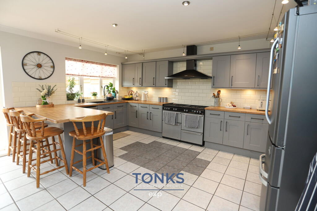Additional image 9 of Woodland Road, Halesowen, B62 8JS