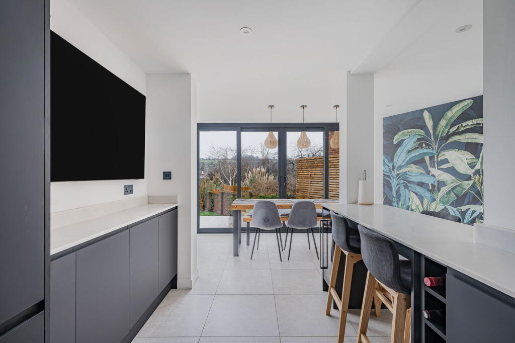 Main image of property: Ridgemount, Guildford, GU2