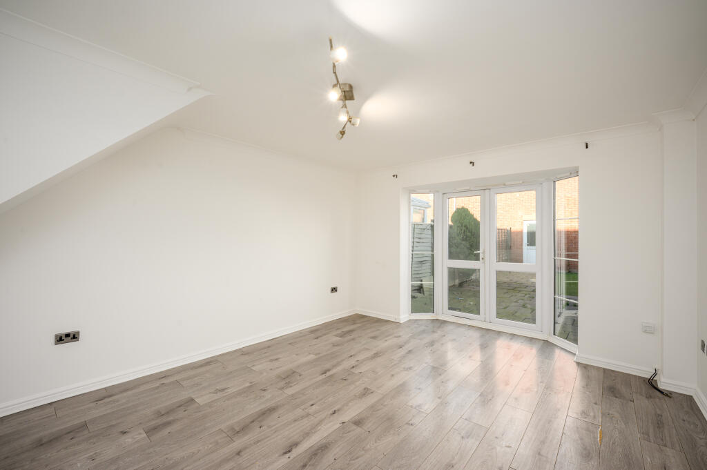 House in Solihull, Chelmsley Wood - View 3