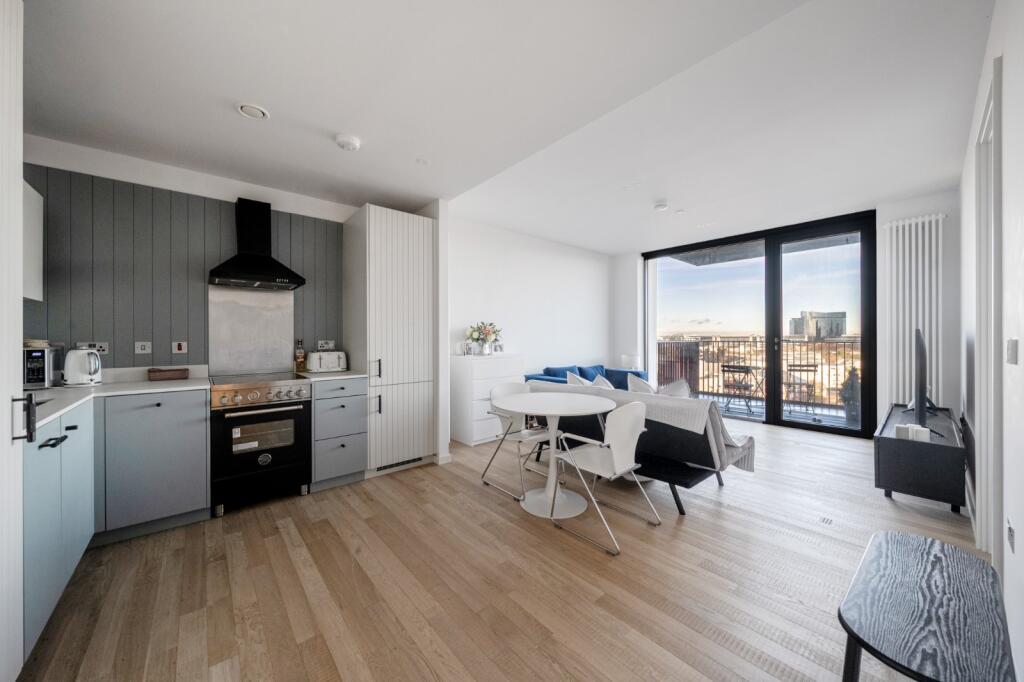 Main image of property: Hollandbury House, 
4 Brent Way, TW8