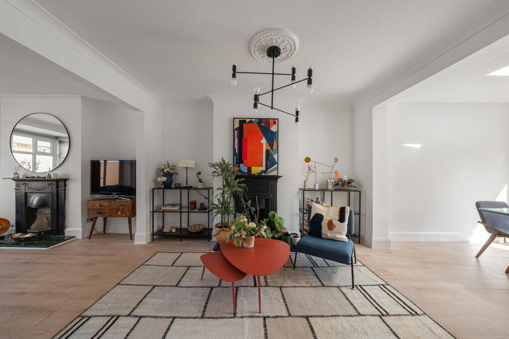 House in London - View 4