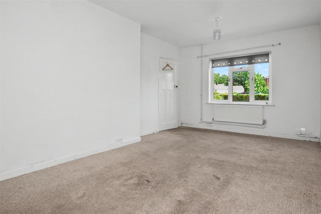 House in Corby - View 4