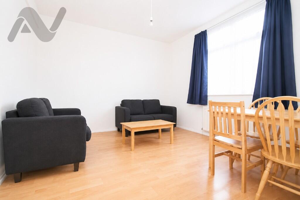 Main image of property: Green Lanes, Newington Green, London, N16 9BU
