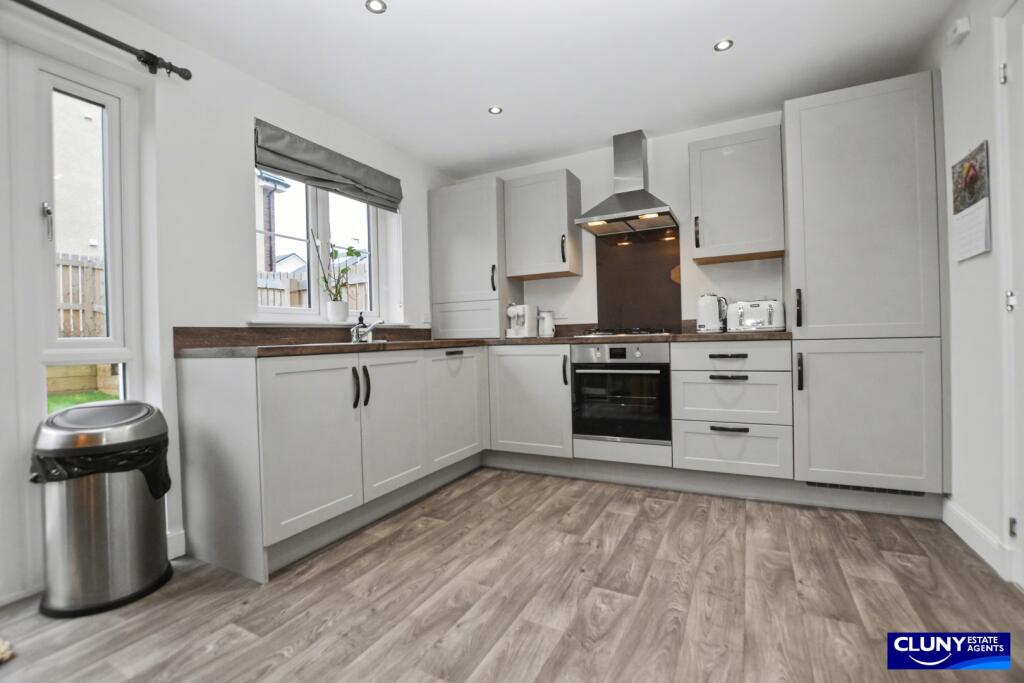 Nasmith Crescent, Elgin photo 2