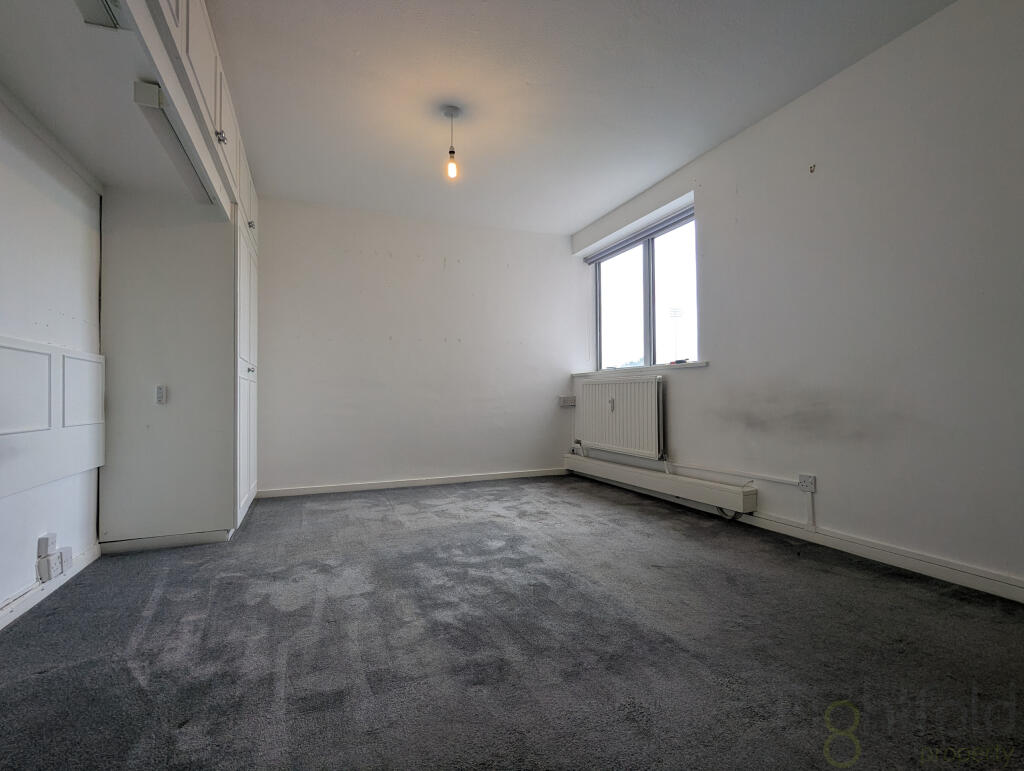 Apartment in Hove, Brighton and Hove - View 2