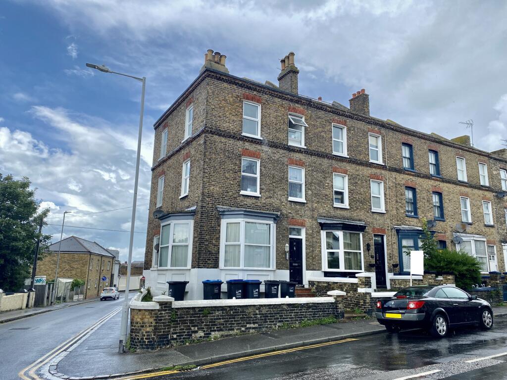 Main image of property: Oxford Street, Margate, Kent, CT9