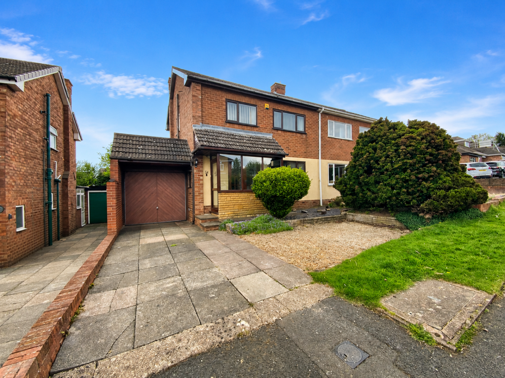 Main image of property: Hillcrest Road, Romsley, Halesowen, B62 0PB