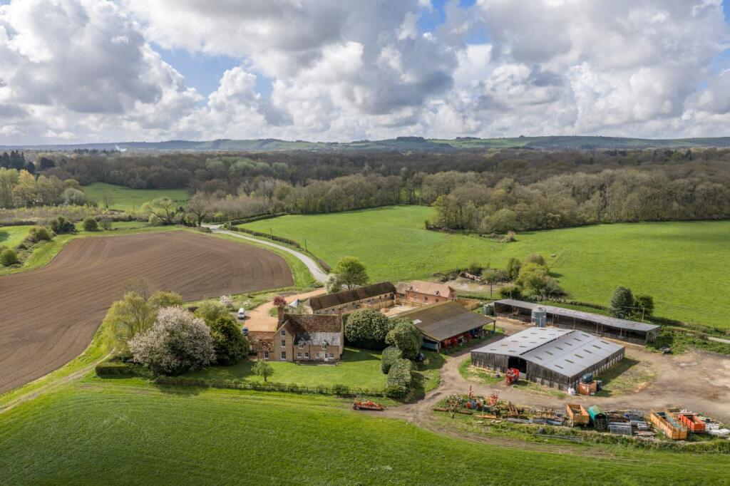 Kintbury Holt Farm Buildings &amp; Land