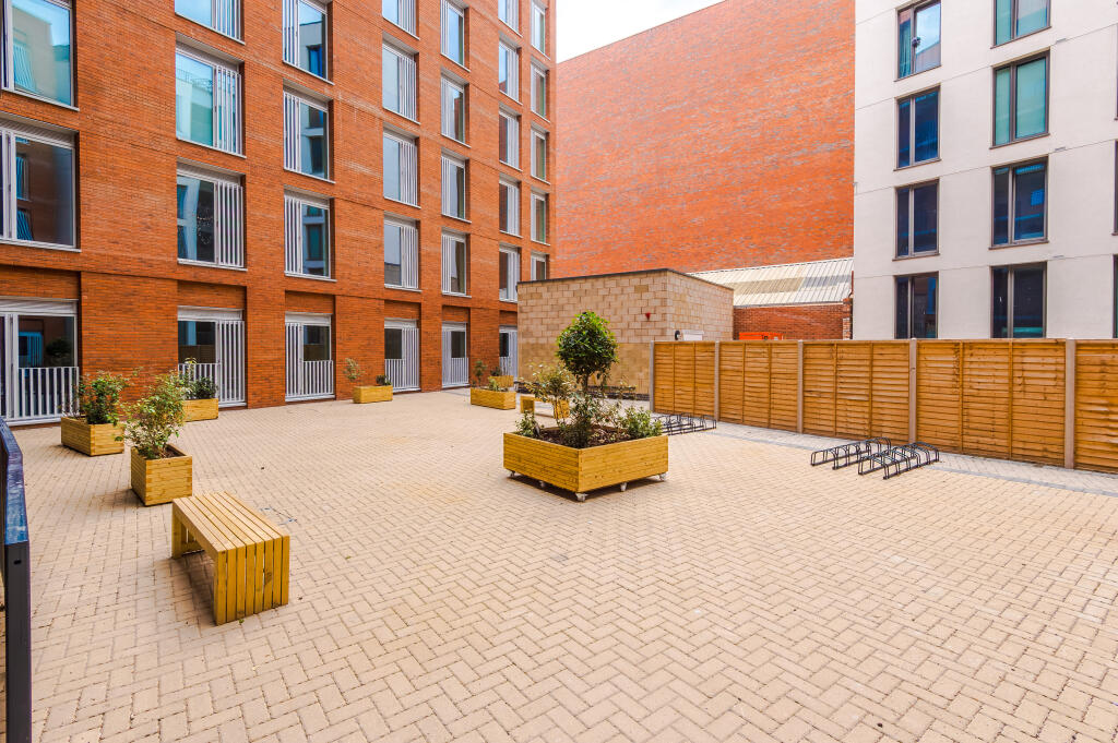 Apartment in Birmingham - View 5