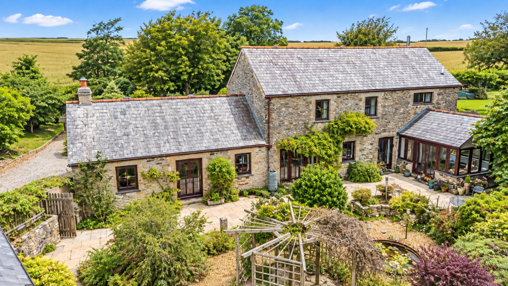 House in Truro - View 4