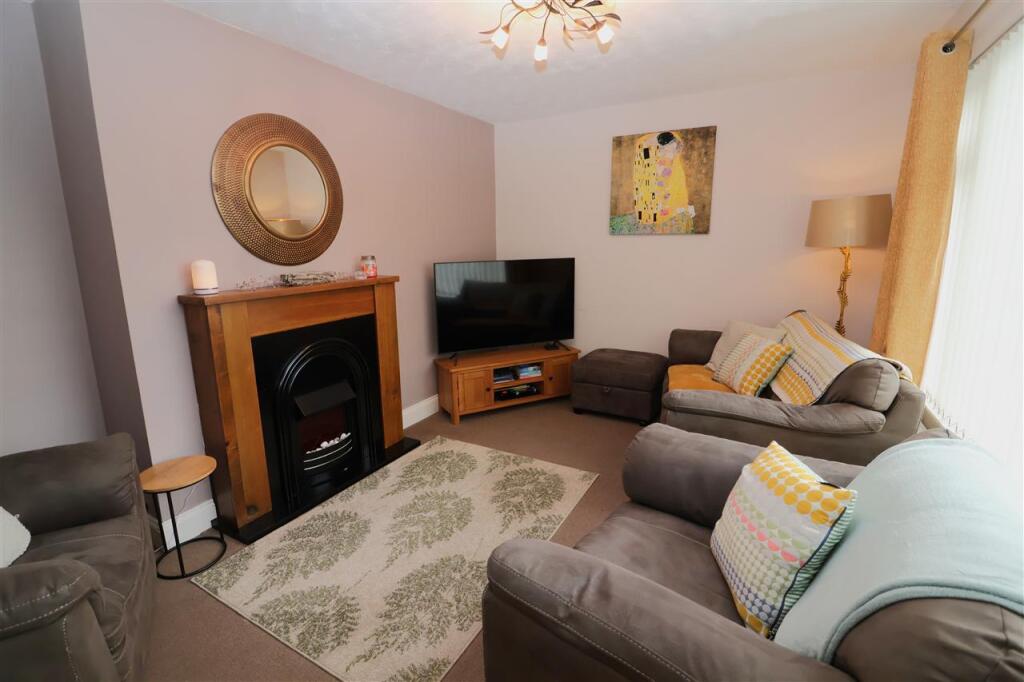 House in Haverfordwest, Pembrokeshire - View 4