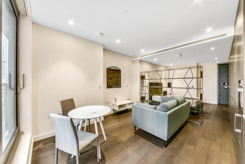 Main image of property: 10 Park Drive, Canary Wharf, London, E14.