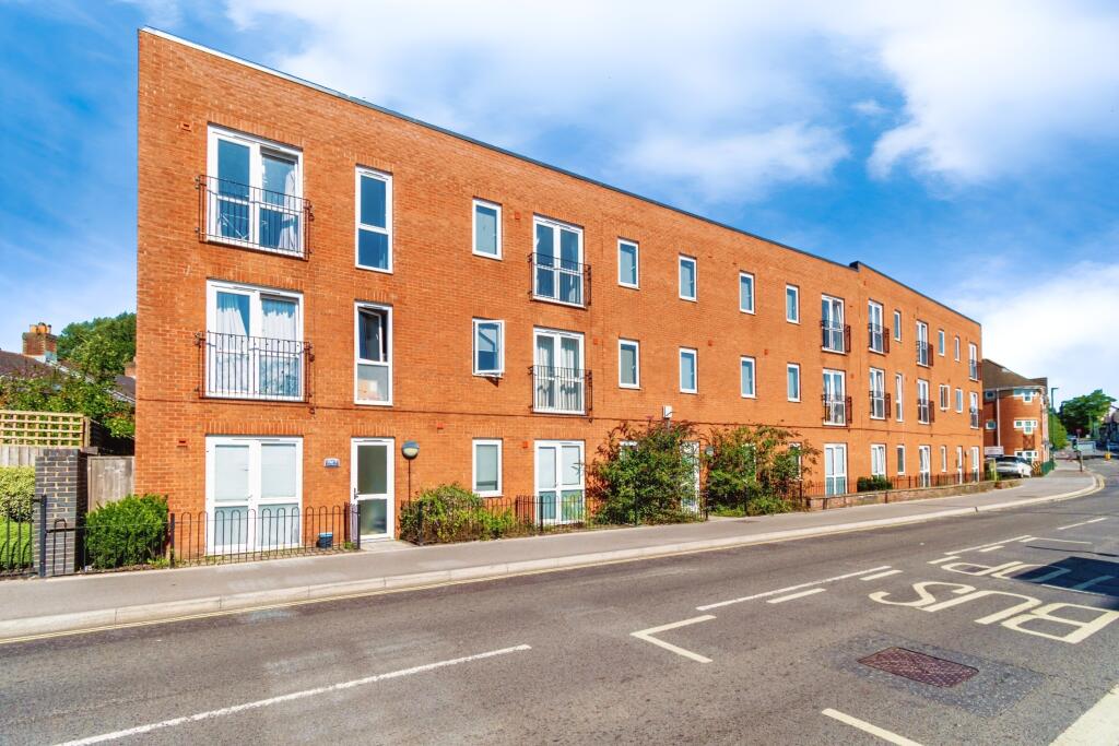 Bevois Valley Road, Southampton, Hampshire, SO14 photo 2