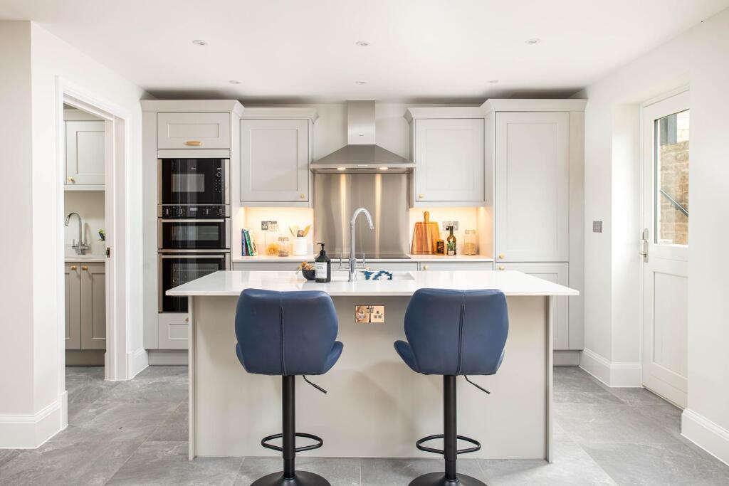 Additional image 6 of Church Farm Close, Hilperton, BA14 7XL