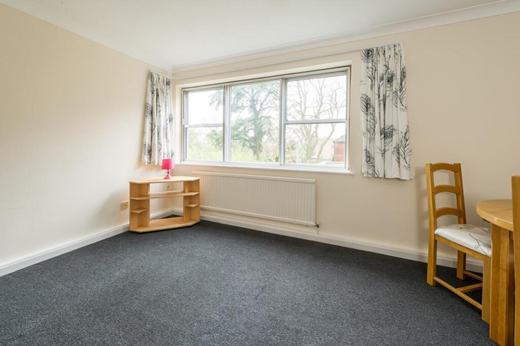 Apartment in Oxford - View 4