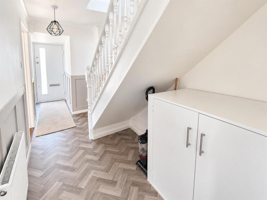 House in Gosport, Lee-on-the-Solent - View 4