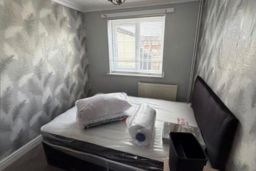 Main image of property: 6 bed House Share TF2