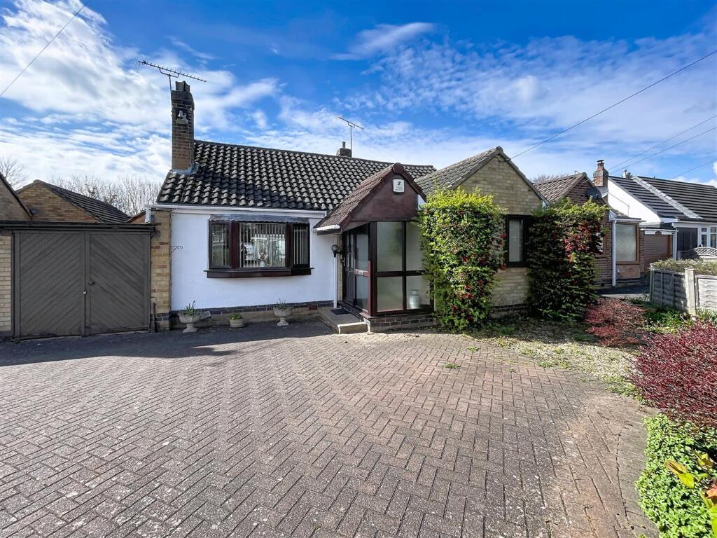 Main image of property: Farmer Ward Road, Kenilworth