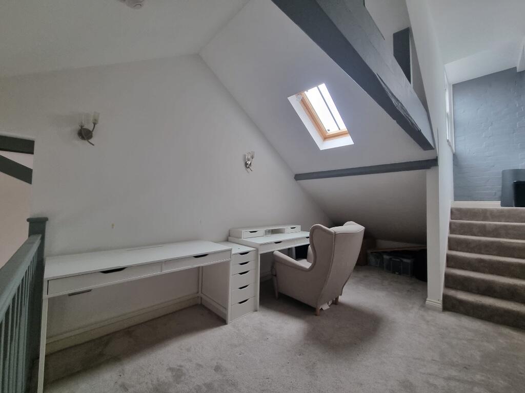 2 bedroom duplex for rent