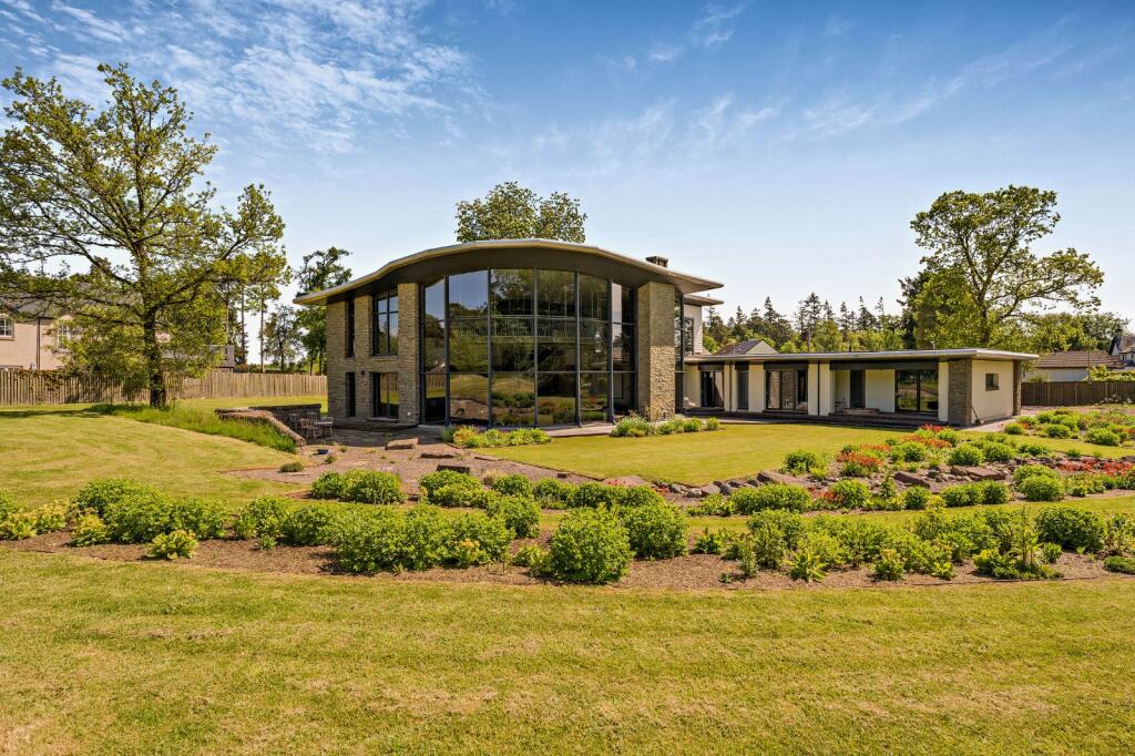 Main image of property: Burnside, Kinclaven Crescent, Murthly, Perth