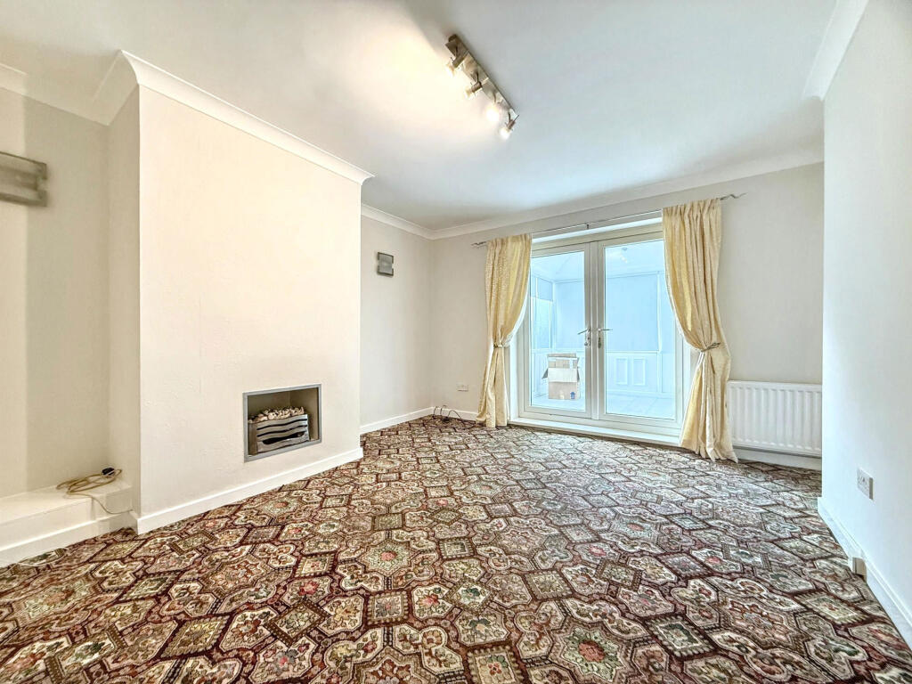 Fairport Terrace, Horden, Peterlee, Durham, SR8 3SY photo 4