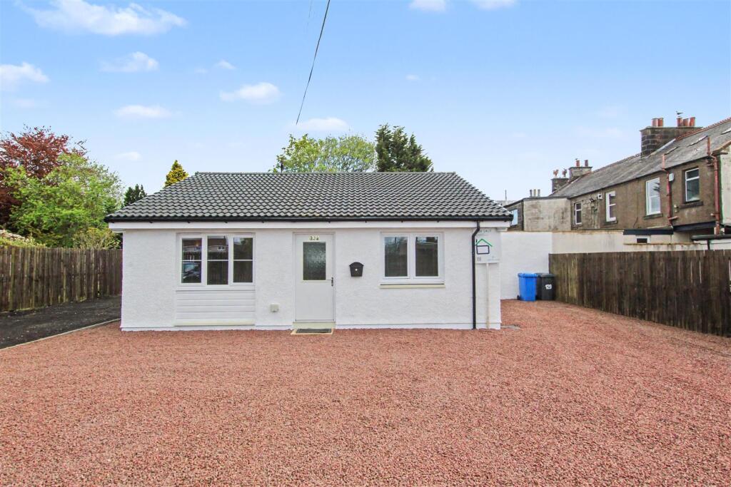 2-bed house on Main Street, Forth, £145,000