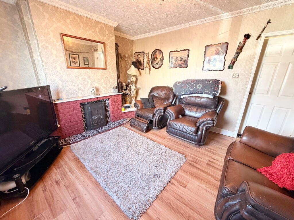 Hawbush Road, Brierley Hill, DY5 3ND photo 4