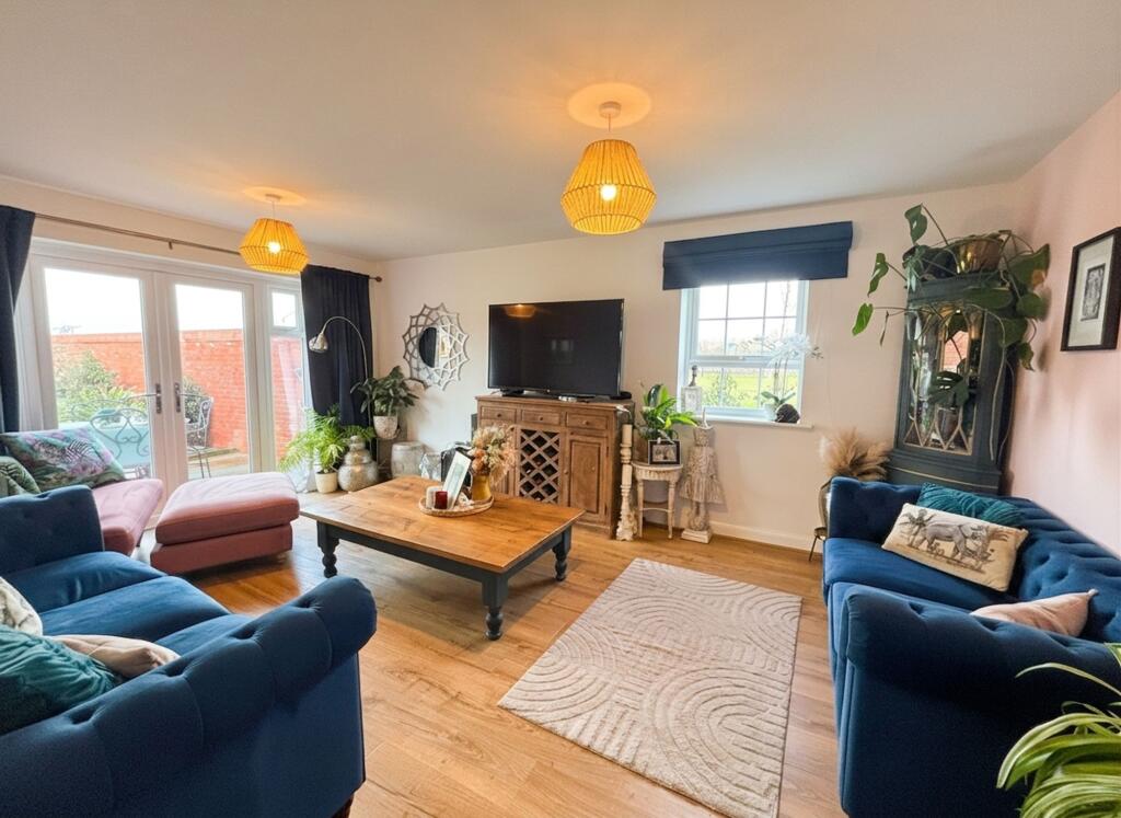 House in Thornbury, Upper Morton - View 3